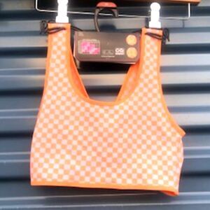 Twist Bralette Seamless Reversible . Size: Medium . {8-10} . No Boundaries